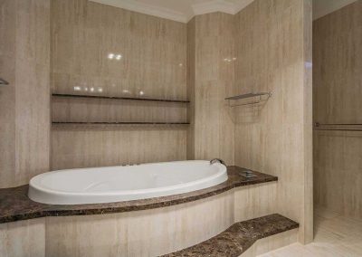 Applecross custom built home by Artique Homes