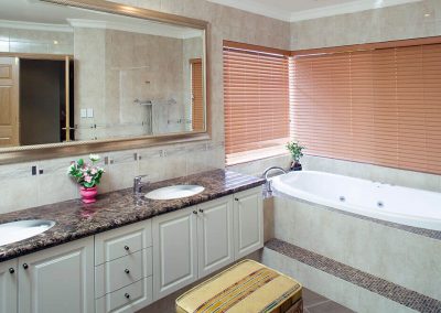 Bassendean custom built home by Artique Homes