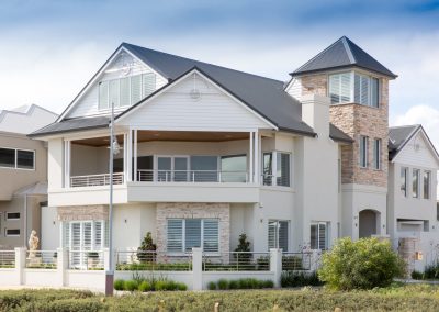 Hillarys custom built home by Artique Homes