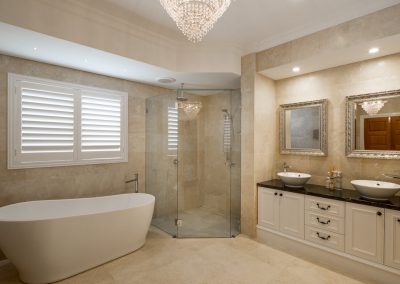 Hillarys custom built home by Artique Homes