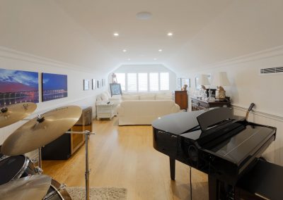 Hillarys custom built home by Artique Homes