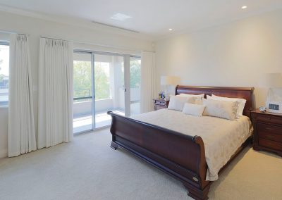 Salter Point custom built home by Artique Homes